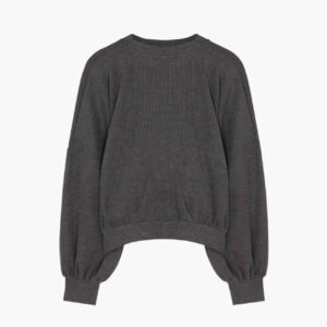 Sweater with slogan